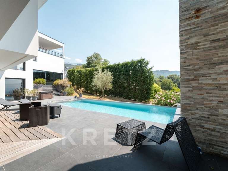 Maison Coublevie - 5 chambres - 240m²