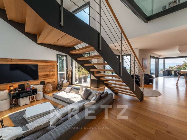 Maison Coublevie - 5 chambres - 240m²