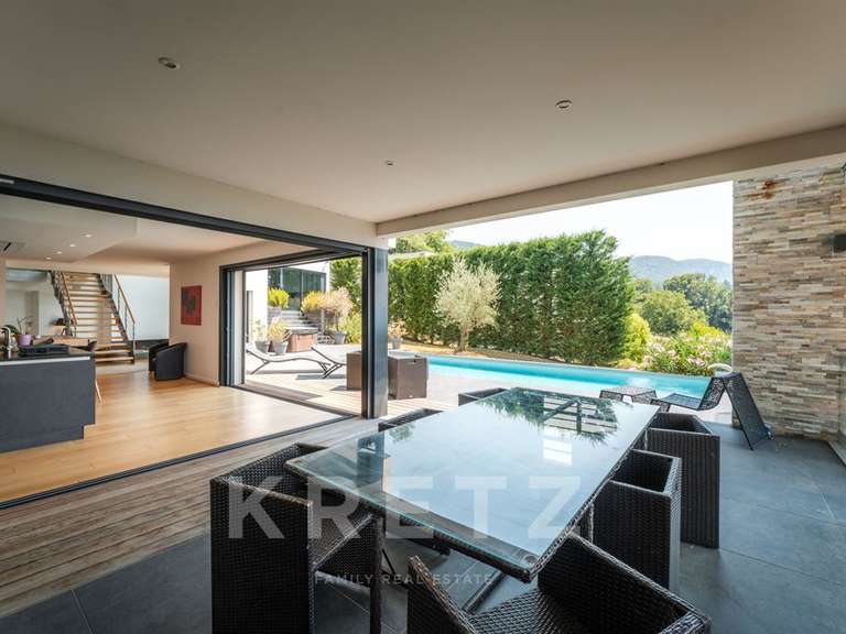 Maison Coublevie - 5 chambres - 240m²