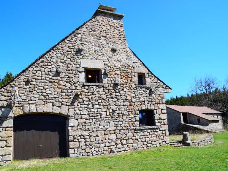 Propriété Coucouron - 6 chambres - 600m²