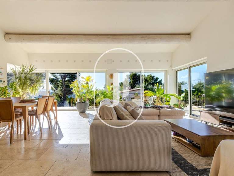 Villa Coudoux - 4 bedrooms - 203m²