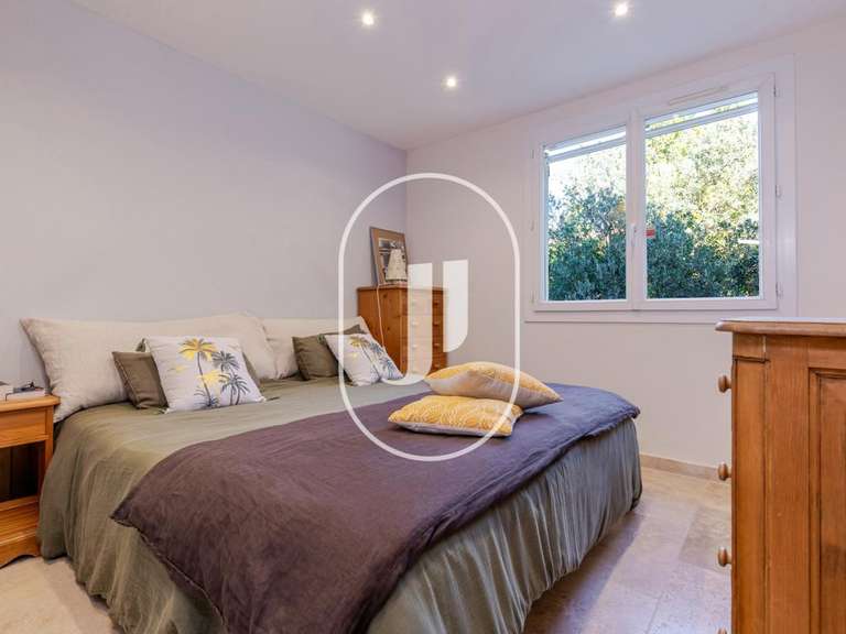 Villa Coudoux - 4 bedrooms - 203m²