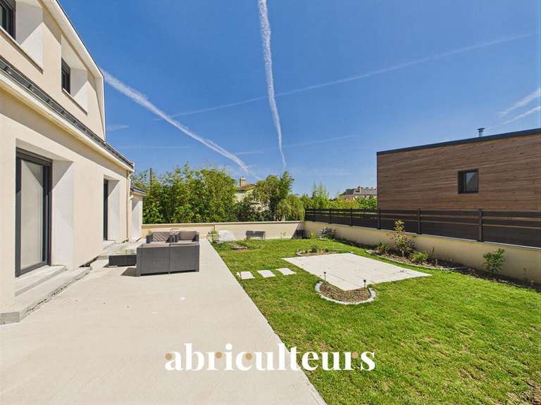 Maison Couëron - 6 chambres - 220m²