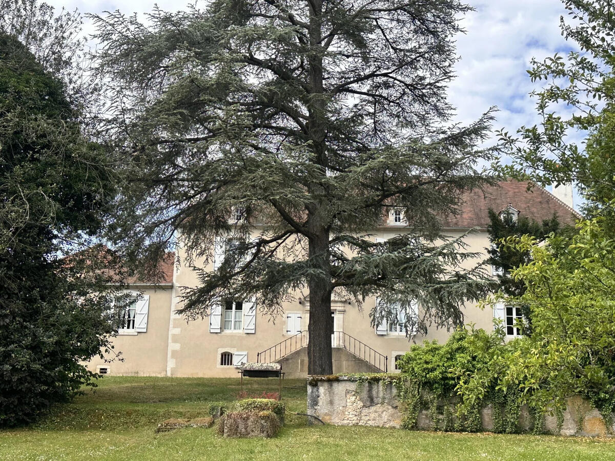 Maison Coulanges-sur-Yonne