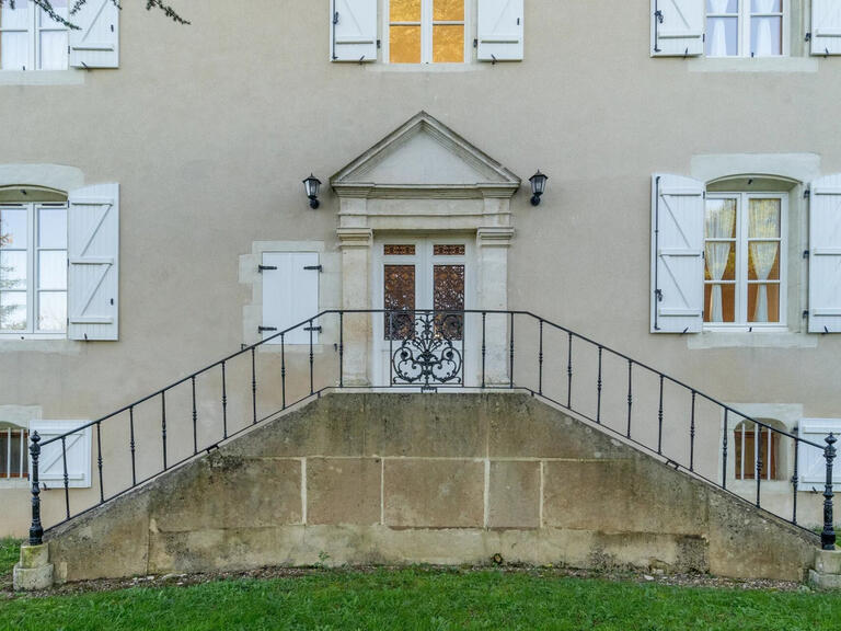 Maison Coulanges-sur-Yonne - 5 chambres - 630m²