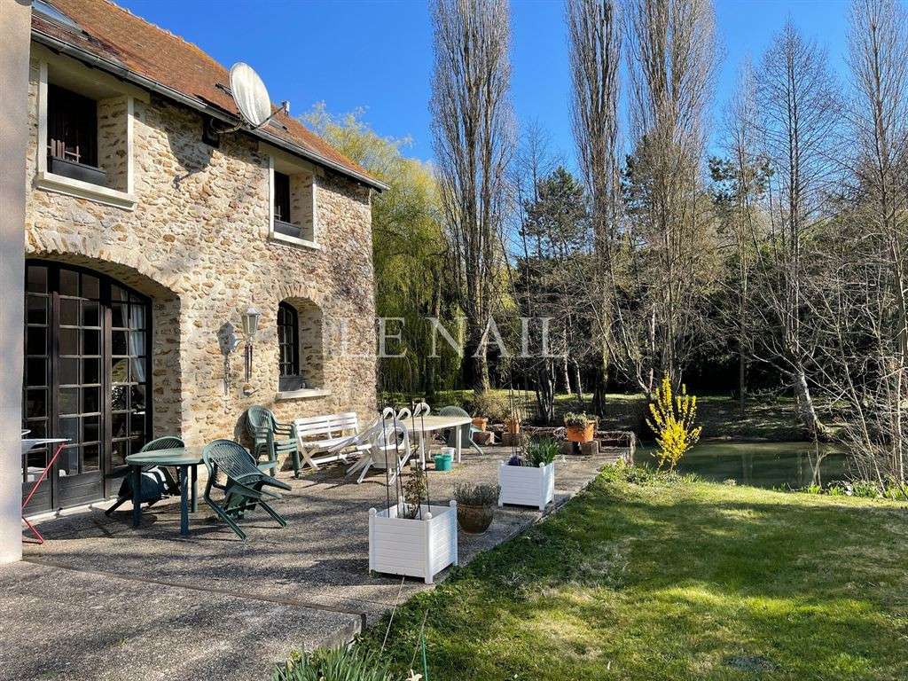 Property Coulommiers