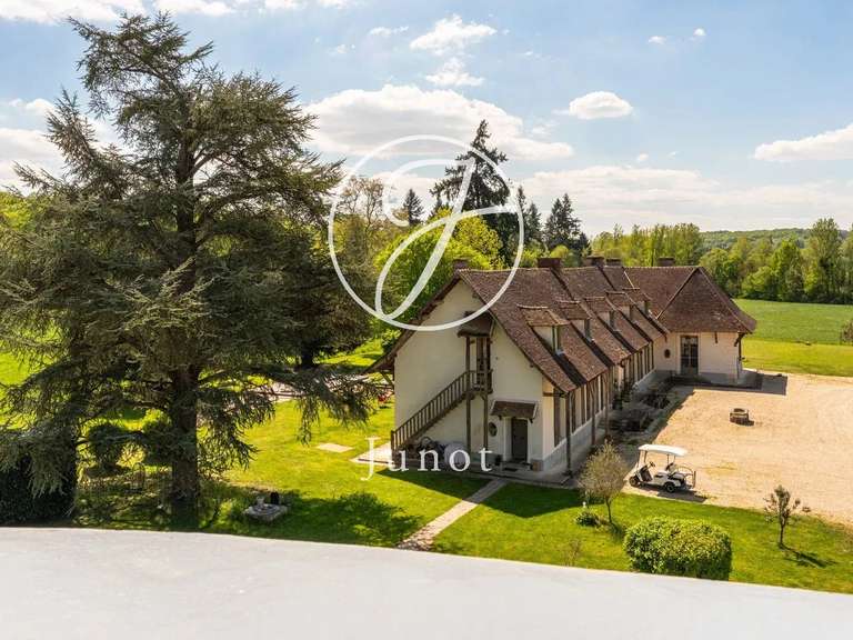 Propriété Coulommiers - 4 chambres - 1000m²