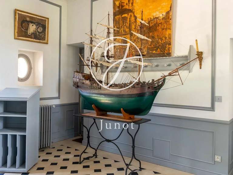 Propriété Coulommiers - 4 chambres - 1000m²