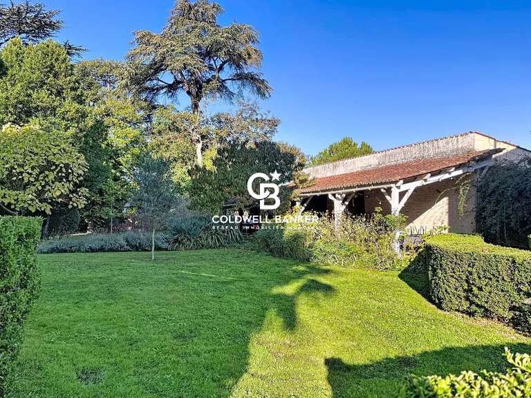 Maison Coulon - 9 chambres - 440m²