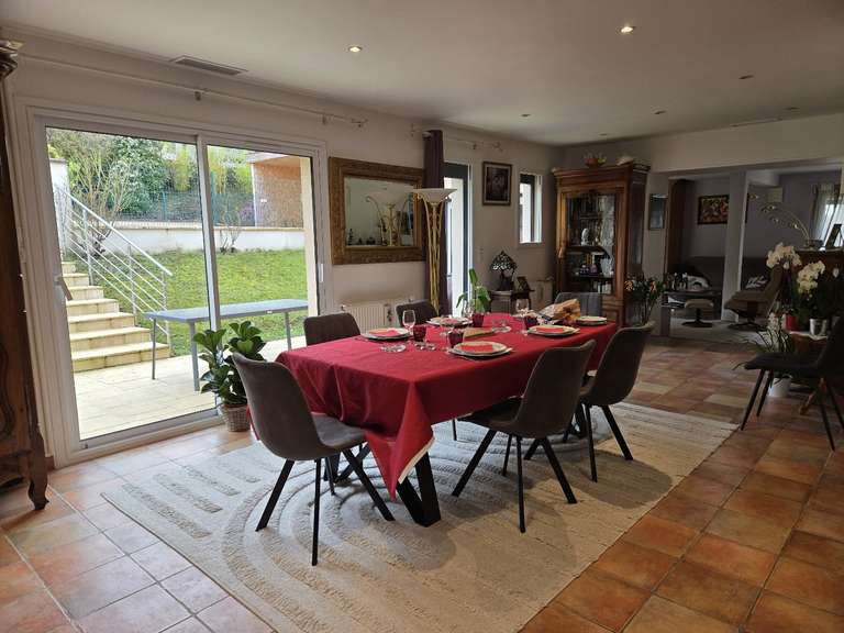 Maison Coulounieix-Chamiers - 5 chambres - 194m²