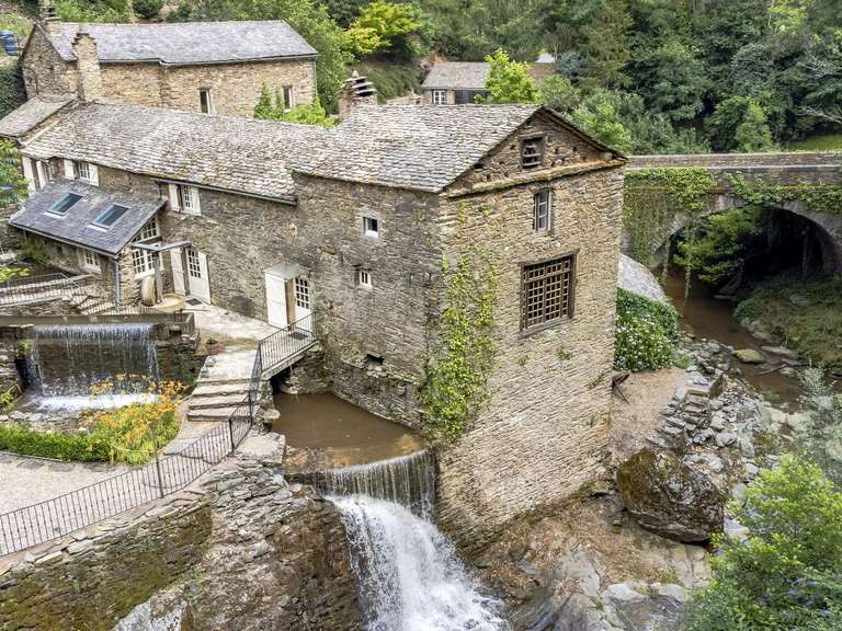 Moulin Coupiac - 5 chambres - 423m²