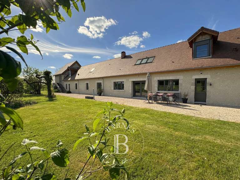 Maison Cour-Cheverny - 280m²