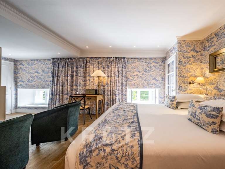 Château Courban - 26 chambres - 4000m²