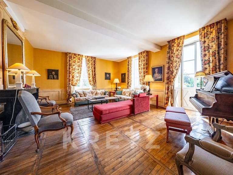 Château Courban - 26 chambres - 4000m²