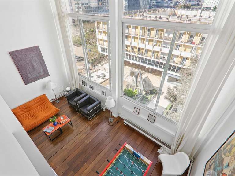 Appartement Courbevoie - 3 chambres - 136m²