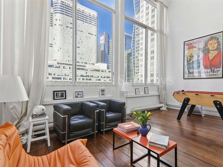 Appartement Courbevoie - 3 chambres - 136m²