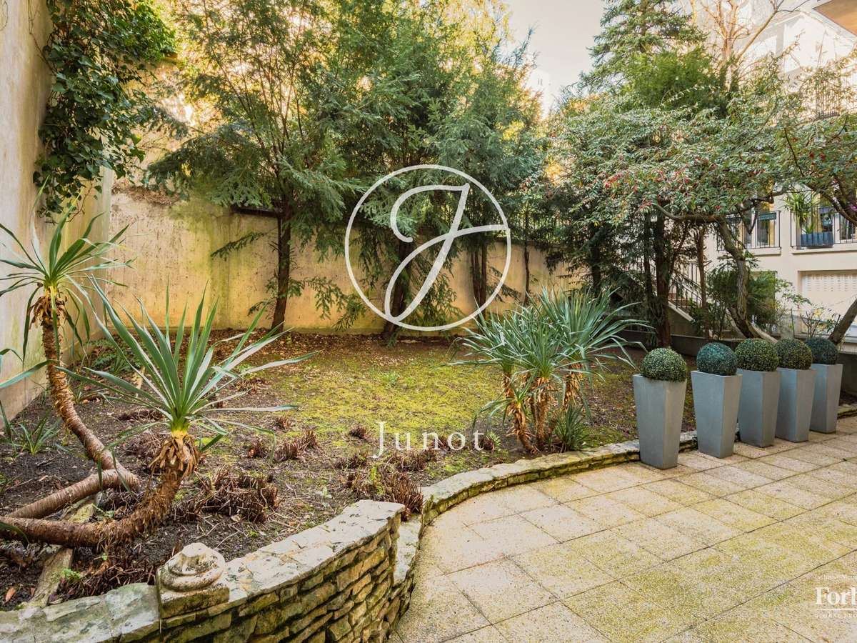 Appartement Courbevoie