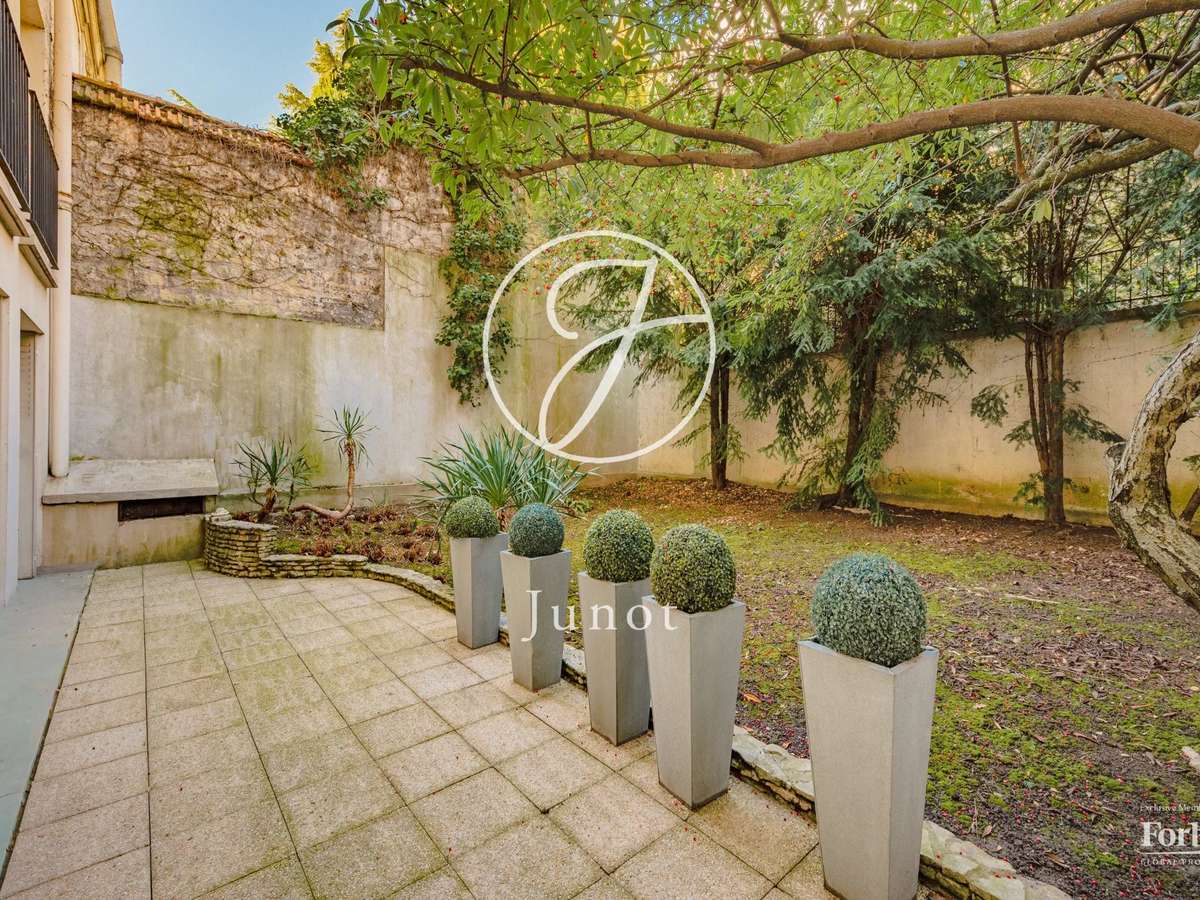 Appartement Courbevoie