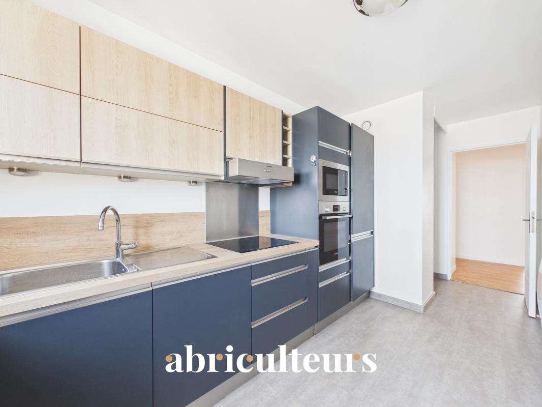 Apartment Courbevoie