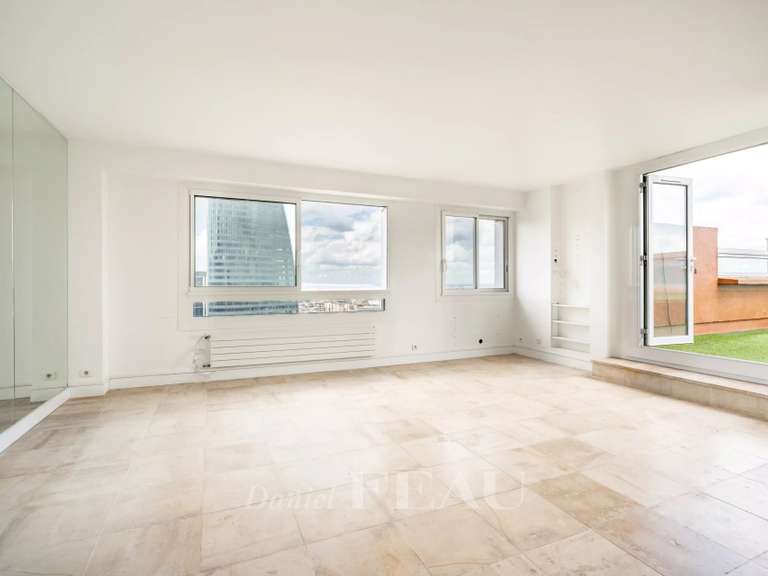 Appartement Courbevoie - 3 chambres - 107m²