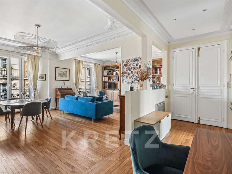 Appartement Courbevoie - 2 chambres - 101m²