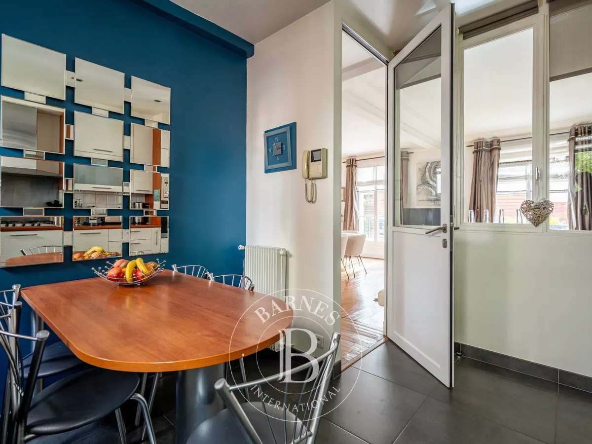 Vente Maison Courbevoie : 1 395 000€ | 171m²