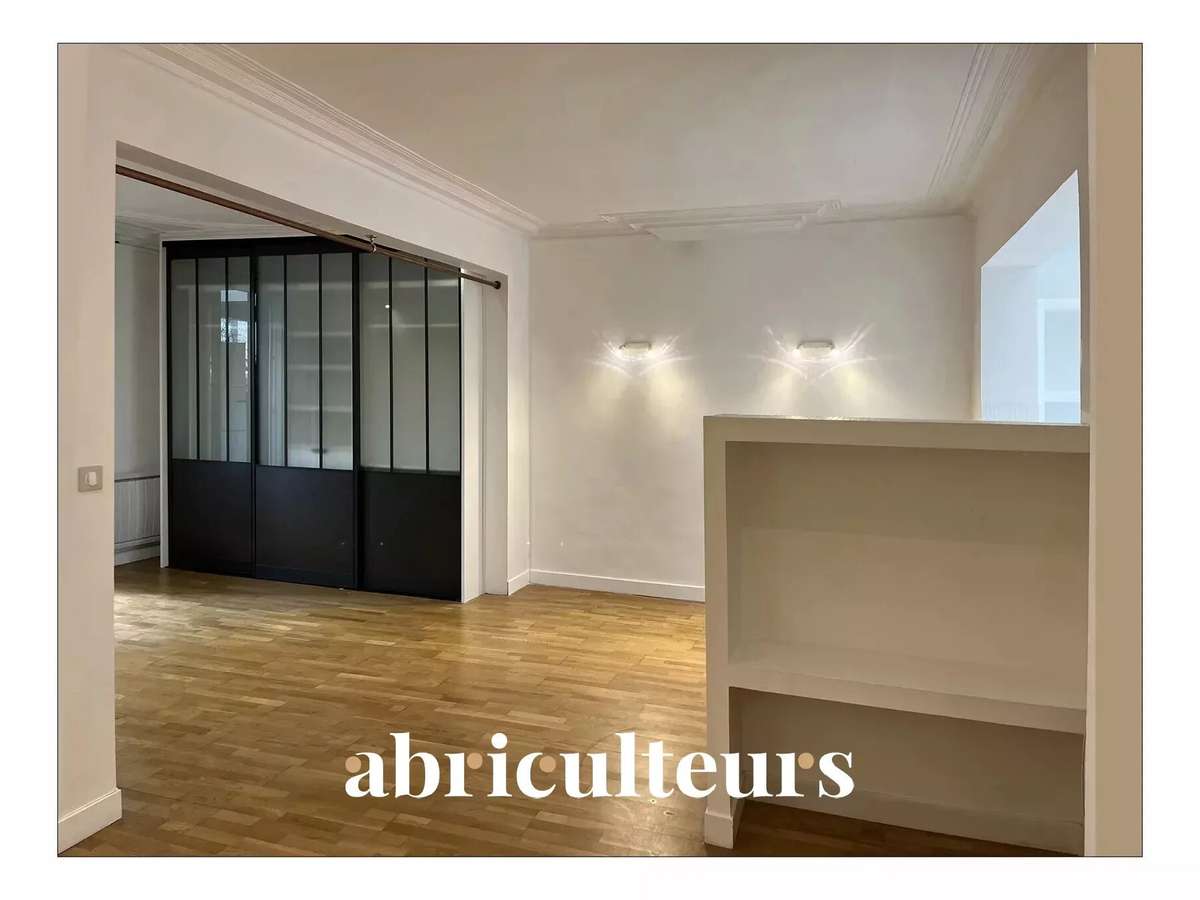 Vente Maison Courbevoie : 2 160 000€ | 466m²