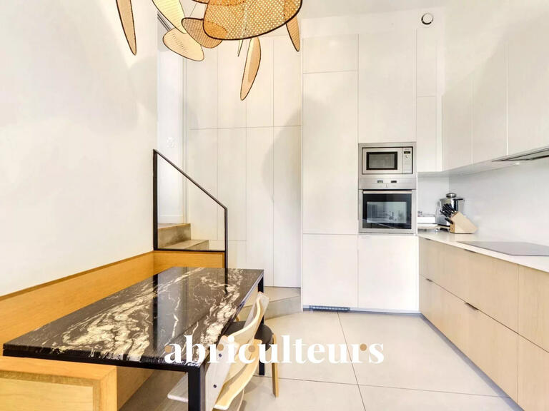Maison Courbevoie - 5 chambres - 182m²