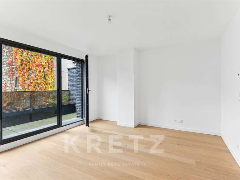 Maison Courbevoie - 4 chambres - 174m²
