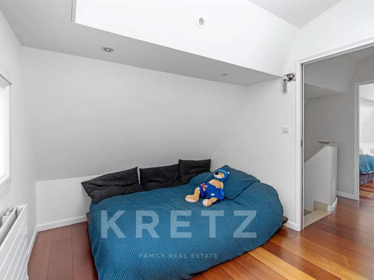 Maison Courbevoie - 3 chambres - 120m²