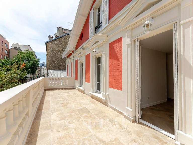 Maison Courbevoie - 6 chambres - 279m²