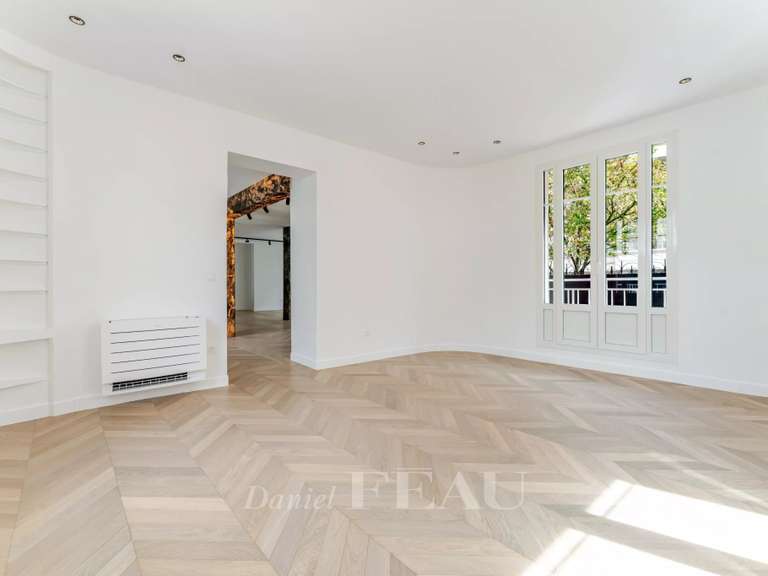Maison Courbevoie - 6 chambres - 279m²
