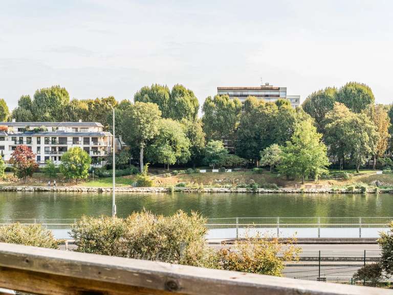 Maison Courbevoie - 3 chambres - 131m²