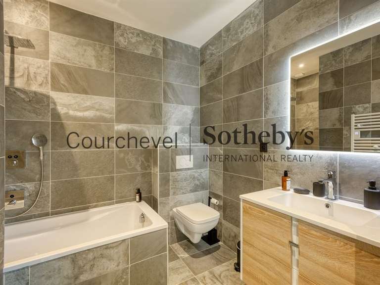 Apartment courchevel - 4 bedrooms - 168m²