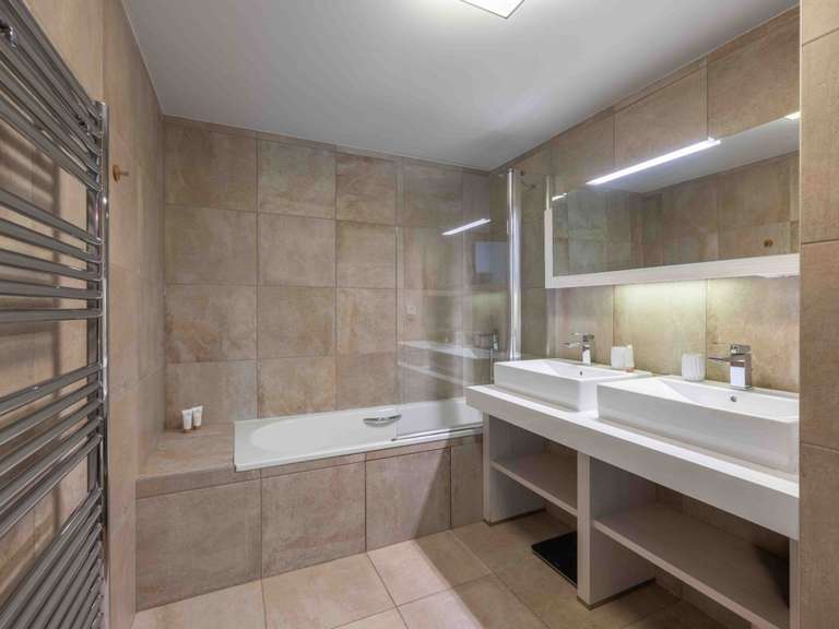 Appartement Courchevel - 2 chambres - 67m²