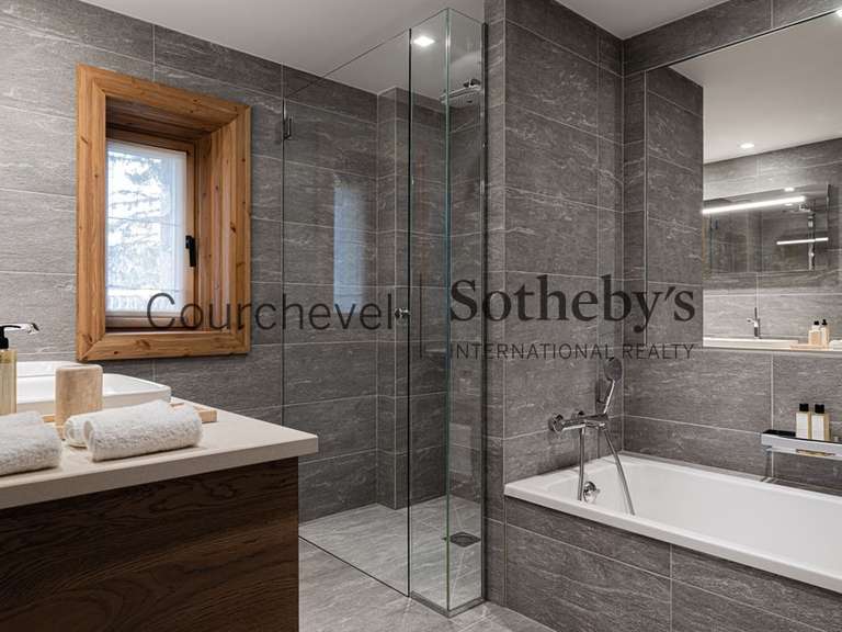 Chalet Courchevel - 8 chambres - 680m²