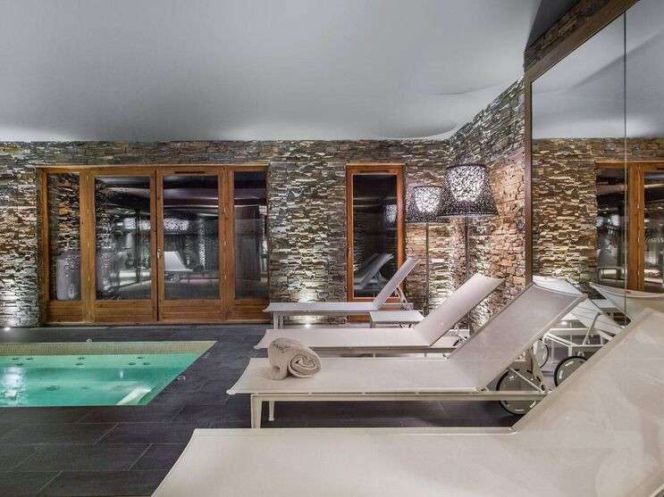 Chalet courchevel - 5 bedrooms - 351m²