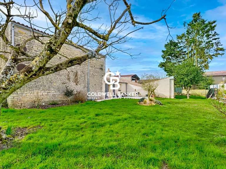 Maison Courçon - 4 chambres - 275m²