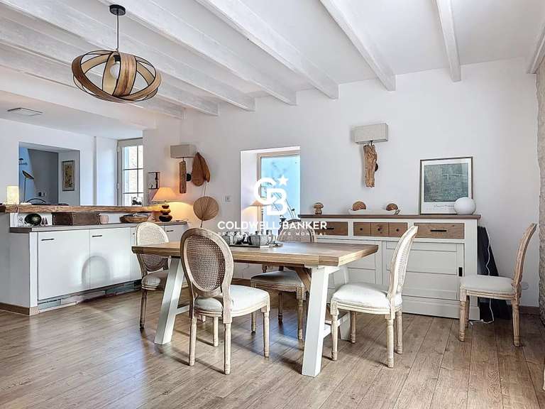 Maison Courçon - 4 chambres - 275m²