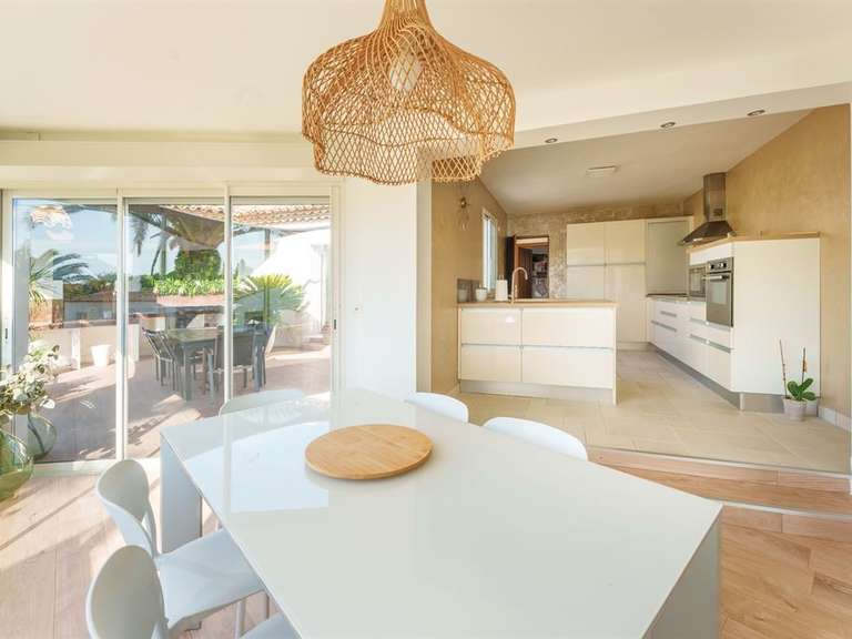 Maison Cournonterral - 5 chambres - 280m²