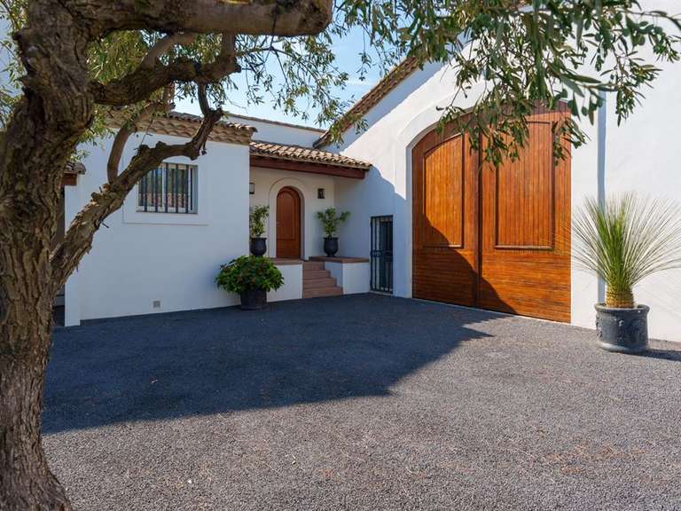 Maison Cournonterral - 5 chambres - 280m²