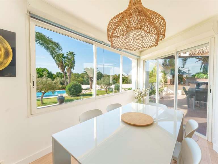 Maison Cournonterral - 5 chambres - 280m²