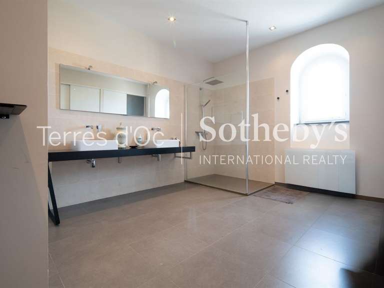 Maison Coursan - 10 chambres - 460m²