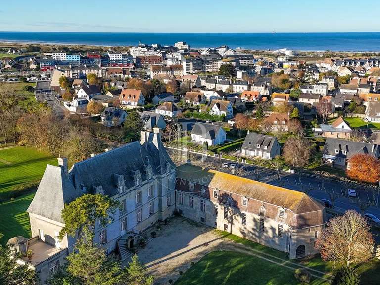Château Courseulles-sur-Mer - 10 chambres - 920m²