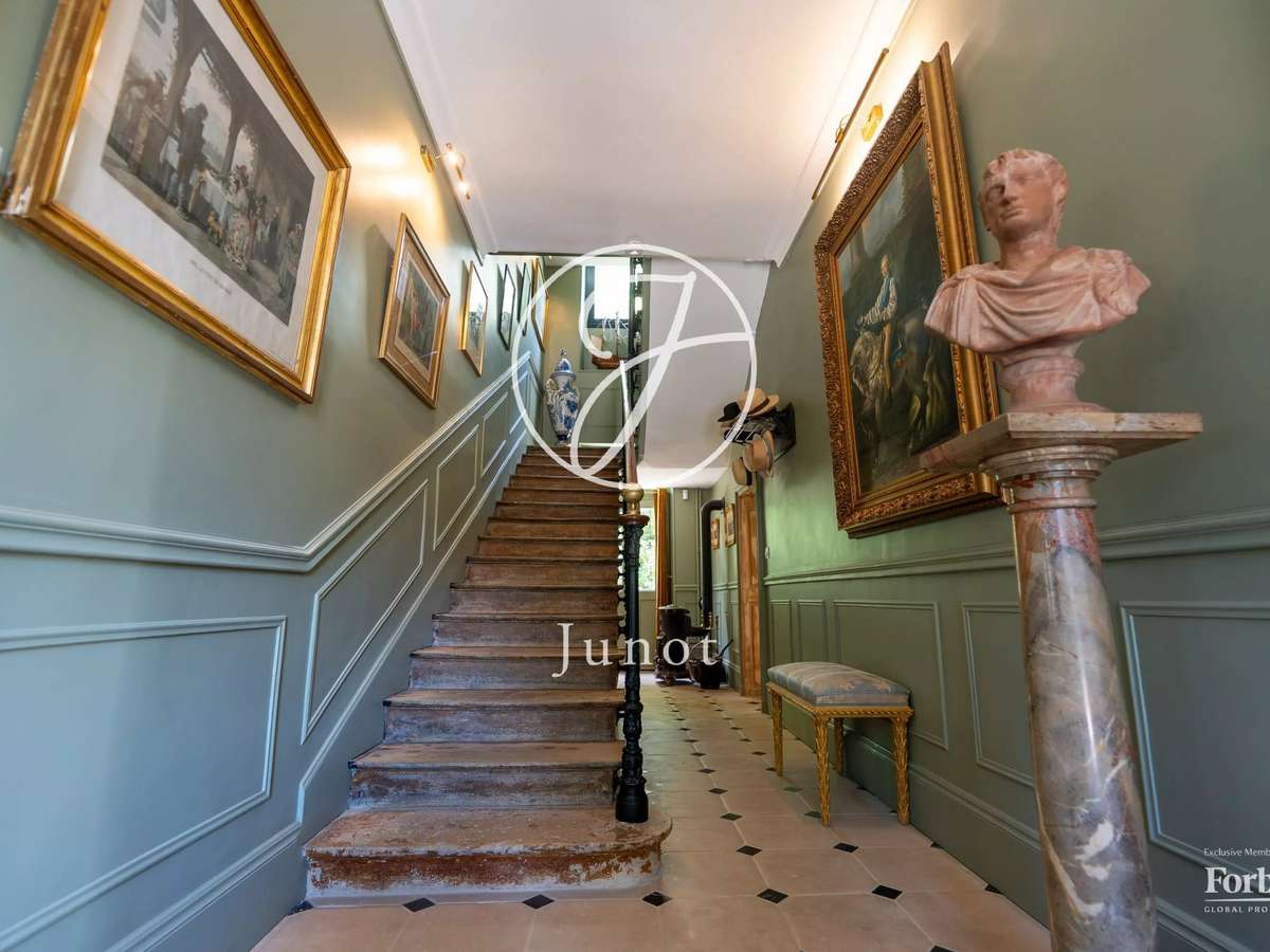 Manoir Courson-les-Carrières