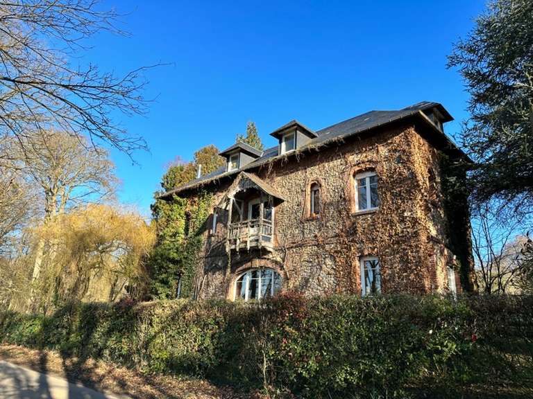 CourtonnelesDeuxÉglises Maison, villa et propriété à vendre