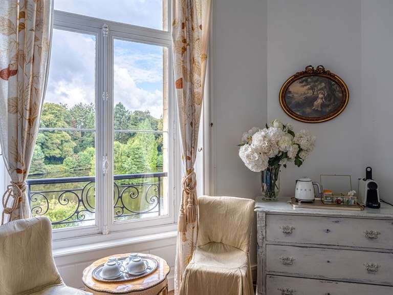 Château Coutances - 15 chambres - 520m²