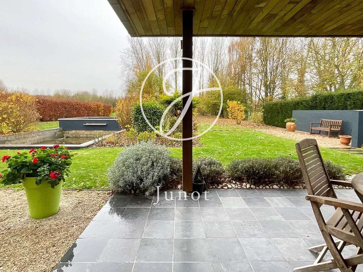 House Coutiches