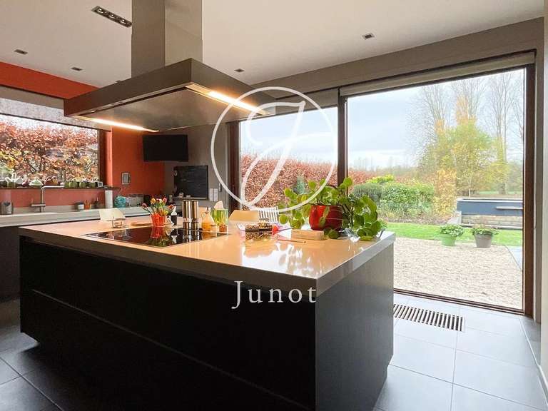 House Coutiches - 4 bedrooms - 220m²