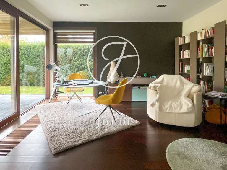 House Coutiches - 4 bedrooms - 220m²